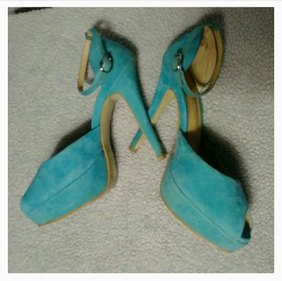 Aldo Shoes - 🎉Host Pick🎉 ALDO Heels